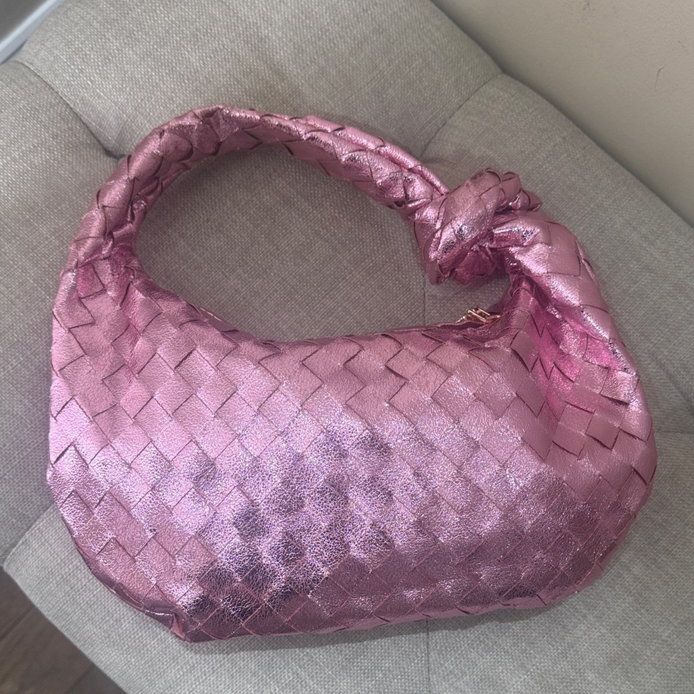 NEW Vegan Leather Elegant Pink Woven Bag
